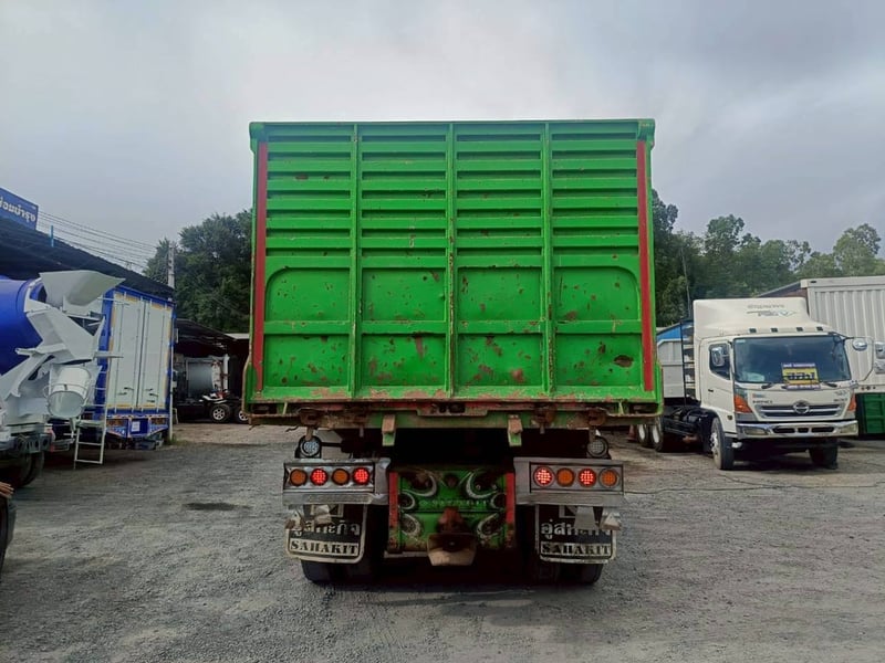 ISUZU FXZ 360แรงม้า รถบรรทุก 10ล้อ ดั้มพ์ ปี2023 เลขไมล์ 100,935 กม. ISUZU FXZ 360แรงม้า รถบรรทุก 10ล้อ ดั้มพ์ ปี2023 เลขไมล์ 100,935 กม.