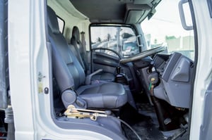 ISUZU NQR 175แรงม้า รถบรรทุก 6ล้อ บรรทุกน้ำ ปี2015