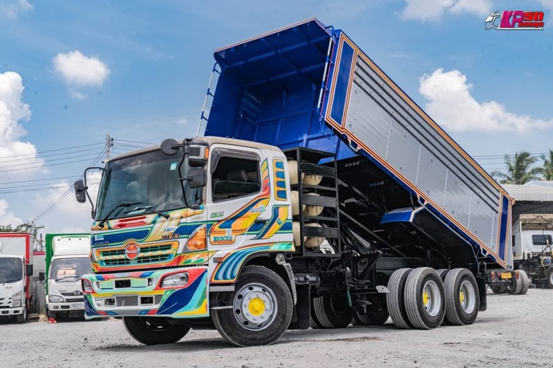 HINO FM 260แรงม้า รถบรรทุก 10ล้อ ดั้มพ์ ปี2013