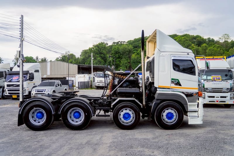 HINO FM รถบรรทุก 12ล้อ หัวลาก เฉพาะหัว ปี2016