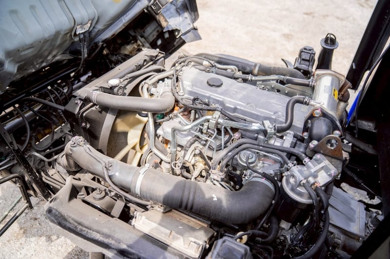ISUZU NQR 175แรงม้า รถบรรทุก 6ล้อ สองแถว ปี2014 ISUZU NQR 175แรงม้า รถบรรทุก 6ล้อ สองแถว ปี2014