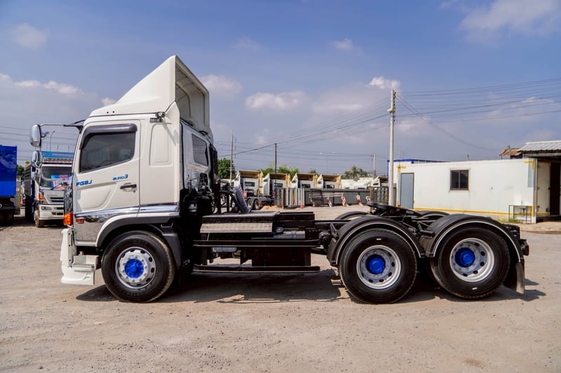 HINO FG 240แรงม้า รถบรรทุก หัวลาก 10ล้อ หัวลาก เฉพาะหัว ปี2023 เลขไมล์ 119,156 กม.