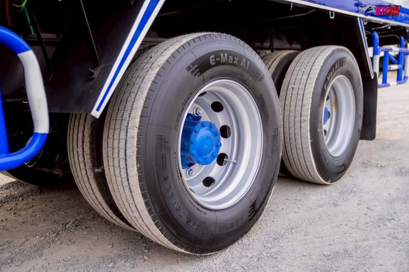 ISUZU FTR 240แรงม้า รถบรรทุก 10ล้อ ตู้แห้ง ปี2021 ISUZU FTR 240แรงม้า รถบรรทุก 10ล้อ ตู้แห้ง ปี2021