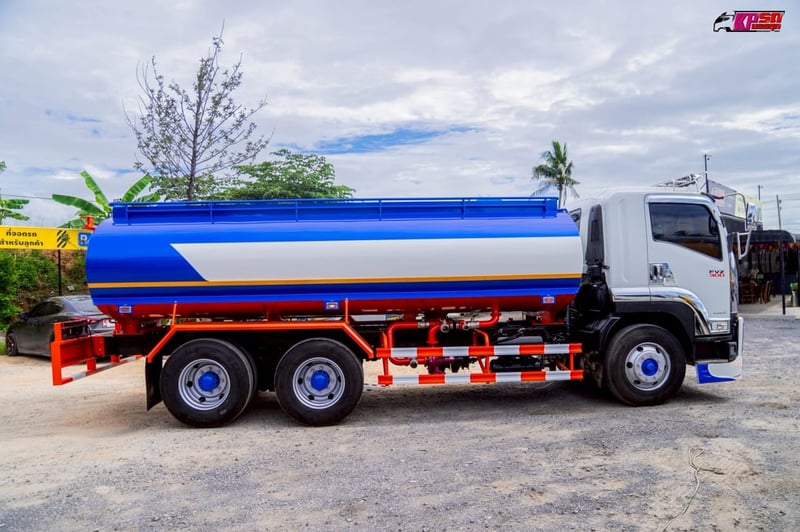 รถน้ำ ISUZU FVZ 300แรงม้า รถบรรทุก 10ล้อ บรรทุกน้ำ ปี2016