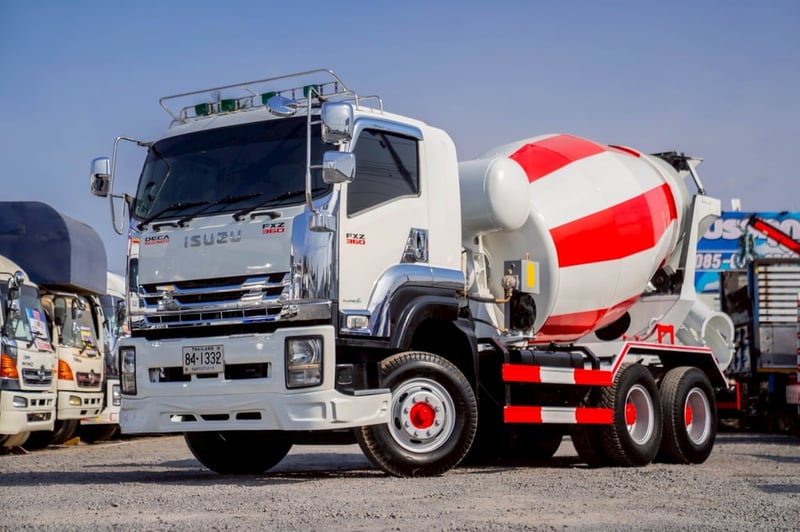 ISUZU FXZ 360แรงม้า รถบรรทุก 10ล้อ โม่ผสมปูน ปี2017