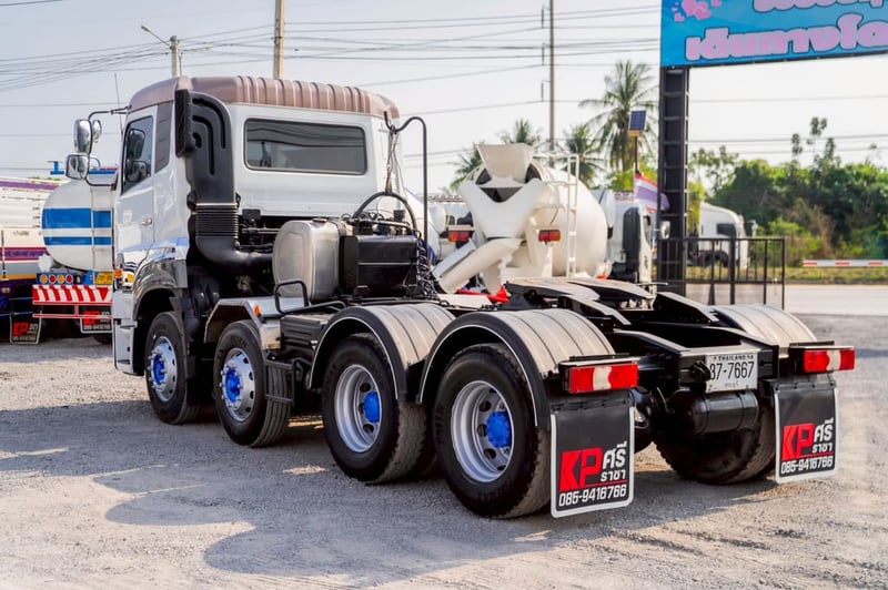 UD GWE 370แรงม้า รถบรรทุก 12ล้อ หัวลาก เฉพาะหัว ปี2020 UD GWE 370แรงม้า รถบรรทุก 12ล้อ หัวลาก เฉพาะหัว ปี2020