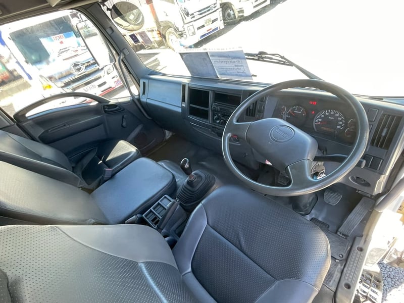 ISUZU FRR 210แรงม้า รถบรรทุก 6ล้อ ตู้แห้ง ปี2009 ISUZU FRR 210แรงม้า รถบรรทุก 6ล้อ ตู้แห้ง ปี2009