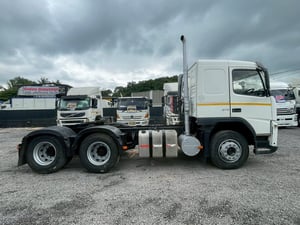 VOLVO 370แรงม้า รถบรรทุก หัวลาก 10ล้อ หัวลาก เฉพาะหัว ปี2012 VOLVO 370แรงม้า รถบรรทุก หัวลาก 10ล้อ หัวลาก เฉพาะหัว ปี2012