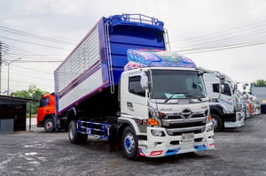 HINO FG 240แรงม้า รถบรรทุก 6ล้อ ดั้มพ์ ปี2018