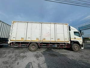 ISUZU FTR240 ตู้ 6ล้อ