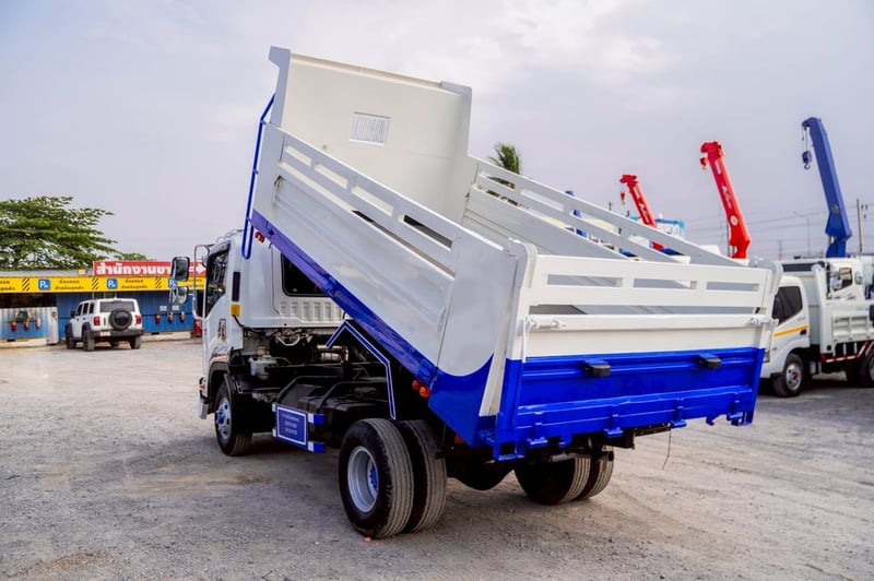 ISUZU FRR 240แรงม้า รถบรรทุก 6ล้อ ดั้มพ์ ปี2026 เลขไมล์ 20,746 กม.
