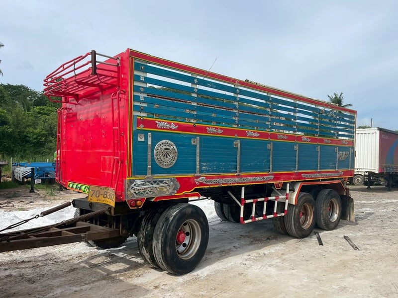 ISUZU GXZ 360แรงม้า รถบรรทุก 10ล้อ ดั้มพ์ แม่+ลูก ISUZU GXZ 360แรงม้า รถบรรทุก 10ล้อ ดั้มพ์ แม่+ลูก