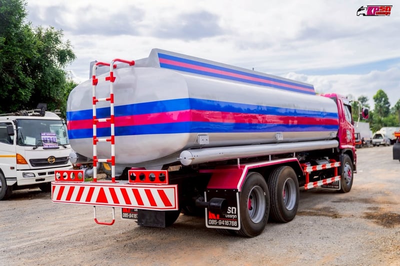 HINO FL 251แรงม้า รถบรรทุก 10ล้อ บรรทุกน้ำ ปี2010 HINO FL 251แรงม้า รถบรรทุก 10ล้อ บรรทุกน้ำ ปี2010