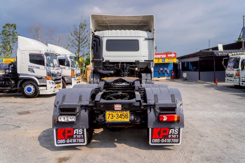 UD GWE 390แรงม้า รถบรรทุก หัวลาก 10ล้อ หัวลาก เฉพาะหัว ปี2021