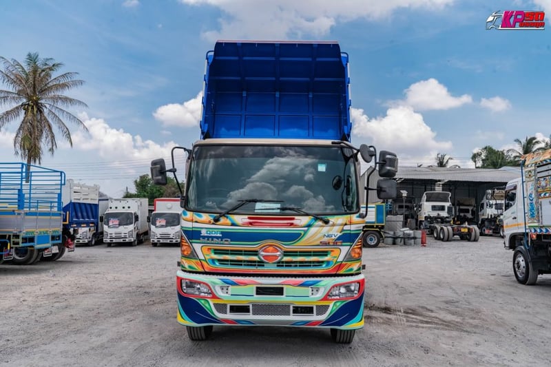 HINO FM 260แรงม้า รถบรรทุก 10ล้อ ดั้มพ์ ปี2013