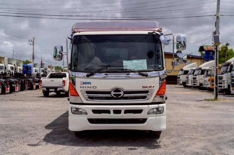 HINO FG 212แรงม้า รถบรรทุก 6ล้อ สองแถว ปี2003