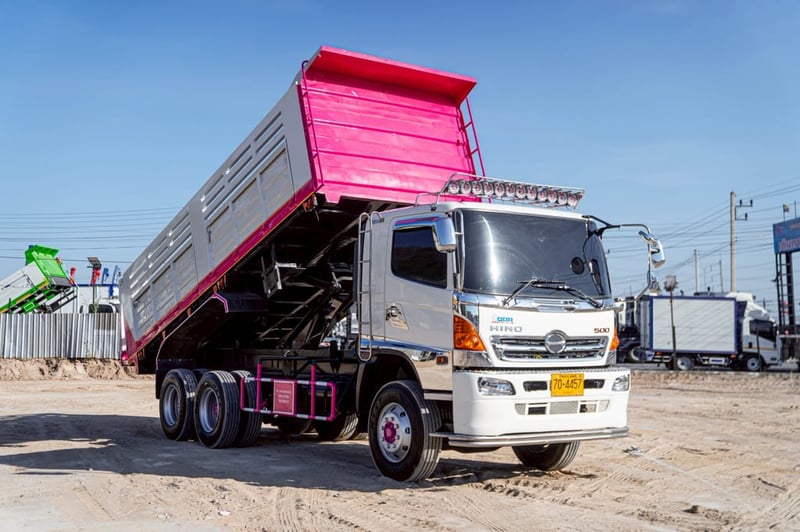 HINO FM 344แรงม้า รถบรรทุก 10ล้อ ดั้มพ์ ปี2015 HINO FM 344แรงม้า รถบรรทุก 10ล้อ ดั้มพ์ ปี2015