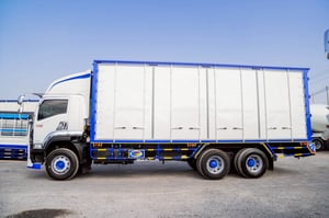 ISUZU FVM 240แรงม้า รถบรรทุก 10ล้อ ตู้แห้ง ปี2022 เลขไมล์ 200,781 กม. ISUZU FVM 240แรงม้า รถบรรทุก 10ล้อ ตู้แห้ง ปี2022 เลขไมล์ 200,781 กม.