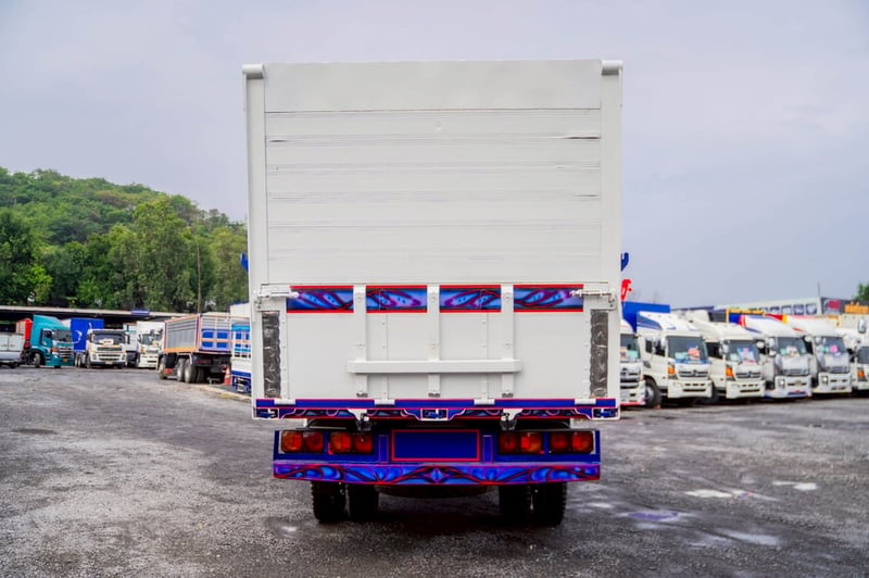 HINO FG 240แรงม้า รถบรรทุก 6ล้อ ดั้มพ์ ปี2018