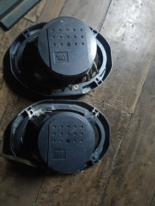 ลำโพง JBL ขายตามสภาพ