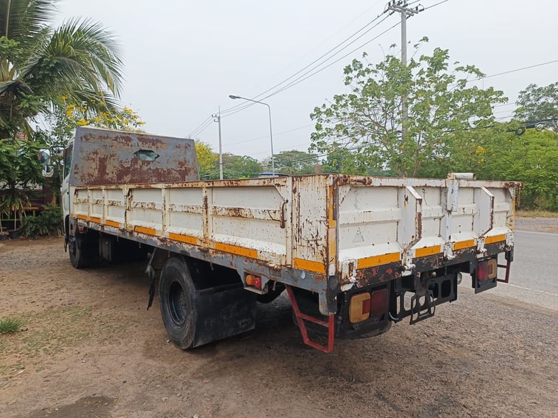 HINO FC 145แรงม้า รถบรรทุก 6ล้อ กระบะเหล็ก ปี2013