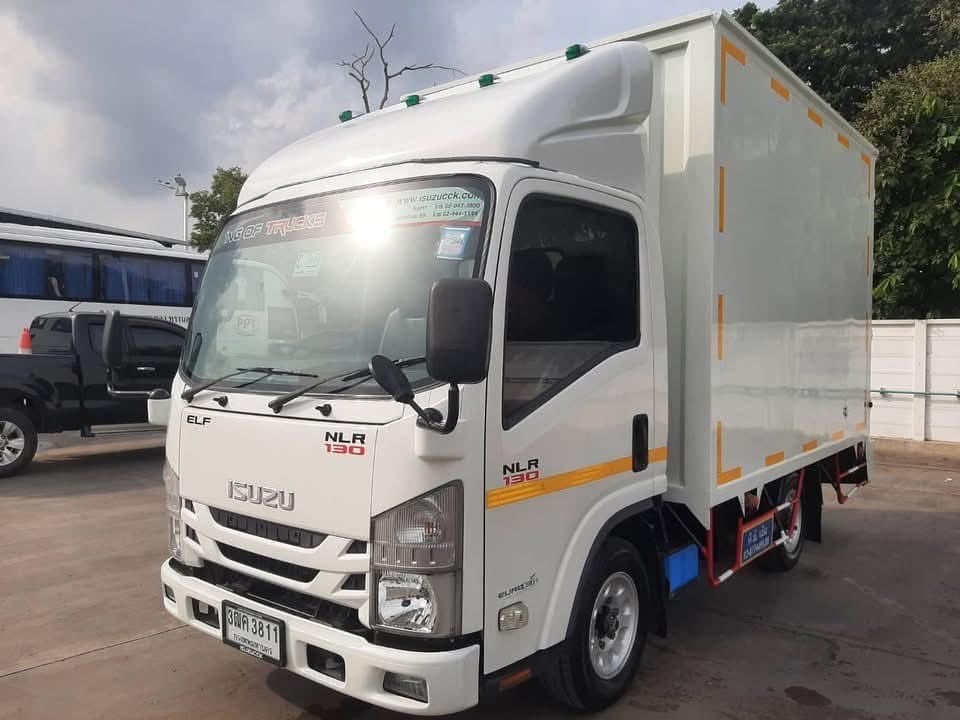 ISUZU NLR 2,400แรงม้า รถบรรทุก 4ล้อ ตู้แห้ง ปี2020 เลขไมล์น้อยกว่า 100,000 กม. ISUZU NLR 2,400แรงม้า รถบรรทุก 4ล้อ ตู้แห้ง ปี2020 เลขไมล์น้อยกว่า 100,000 กม.