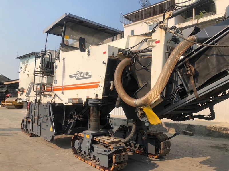 รถขูดไสถนน Wirtgen W2100-092XXX29 แรงแรง สภาพสวย พร้อมใช้งาน