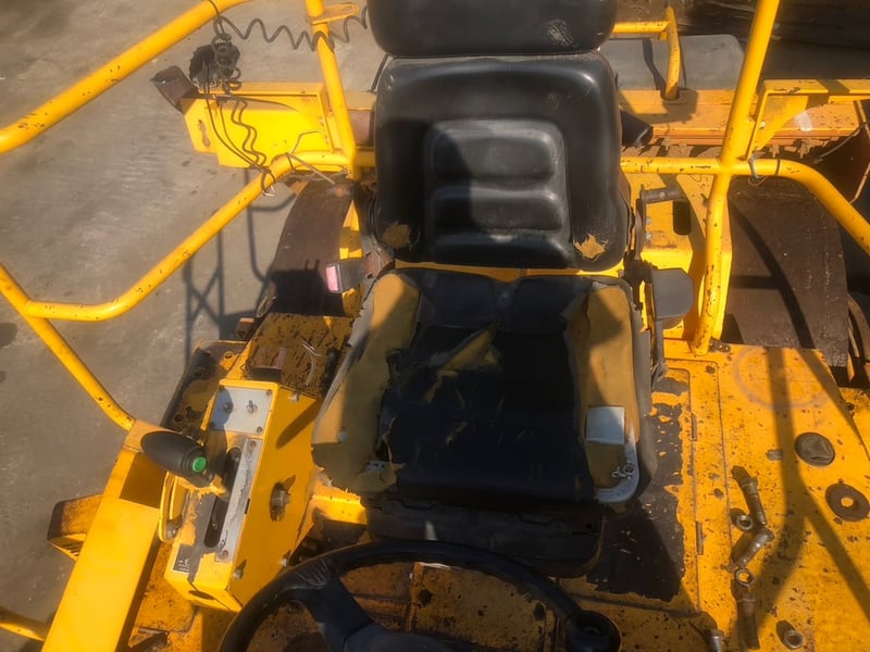 รถบดสั่นสะเทือน 10 ตัน SAKAI SW800-II-VSW25-XXX25C ปี 2010 เครื่องด้อยซ์ 