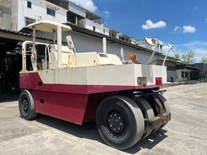 รถบด 9 ล้อยาง 8.5 ตัน SAKAI TS200-TTS3-1XXXX มาน้อย หายาก