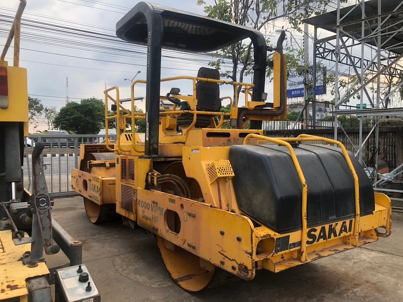 รถบดสั่นสะเทือน 10 ตัน SAKAI SW800-II-VSW25-XXX25C ปี 2010 เครื่องด้อยซ์ 