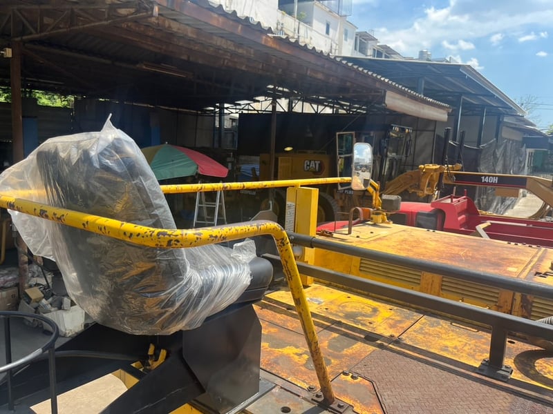 รถปูยาง Sumitomo HA60W-7-0XXX1 ใส่สไลด์ทำงานได้ 2 ฝั่ง พร้อมตัวสับ เครื่อง ISUZU