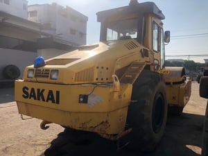 รถบด 20 ตัน Sakai SV900DV-1XXXX เครื่อง ISUZU แรงพร้อมใช้งาน