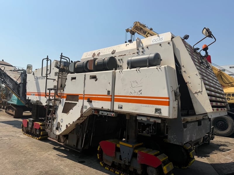 รถขูดไส Wirtgen W2100-XXXXXX63 เครื่อง Cat C18 งวงพับได้
