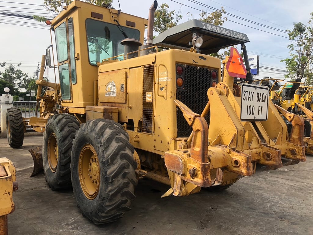 รถเกรด Cat140G-5MD-01XXX พร้อมริปเปอร์ท้าย จากนอกแท้