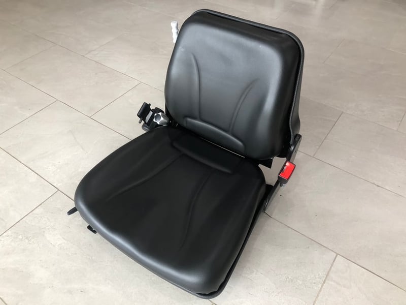 เบาะรถ เครื่องจักรหนัก รถเกรด รถขุด รถปูยาง รถบด หลายรุ่น