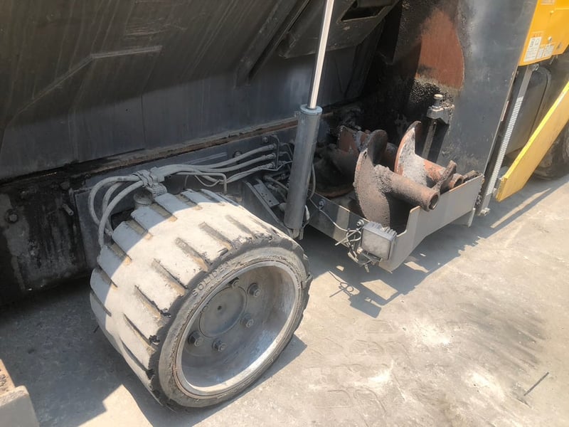 รถปูยาง HA60W-8-00XXX69 สวย สภาพดี ชั่วโมงน้อย รถปูยาง HA60W-8-00XXX69 สวย สภาพดี ชั่วโมงน้อย