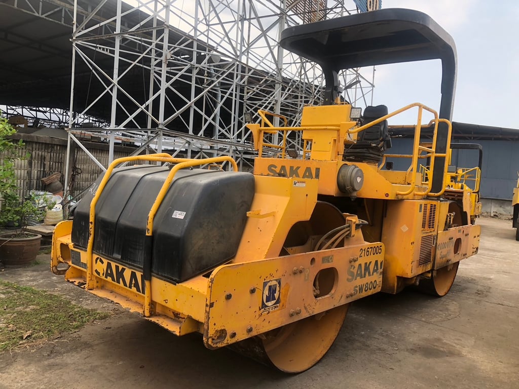 รถบดสั่นสะเทือน 10 ตัน SAKAI SW800-II-VSW25-XXX25C ปี 2010 เครื่องด้อยซ์ 