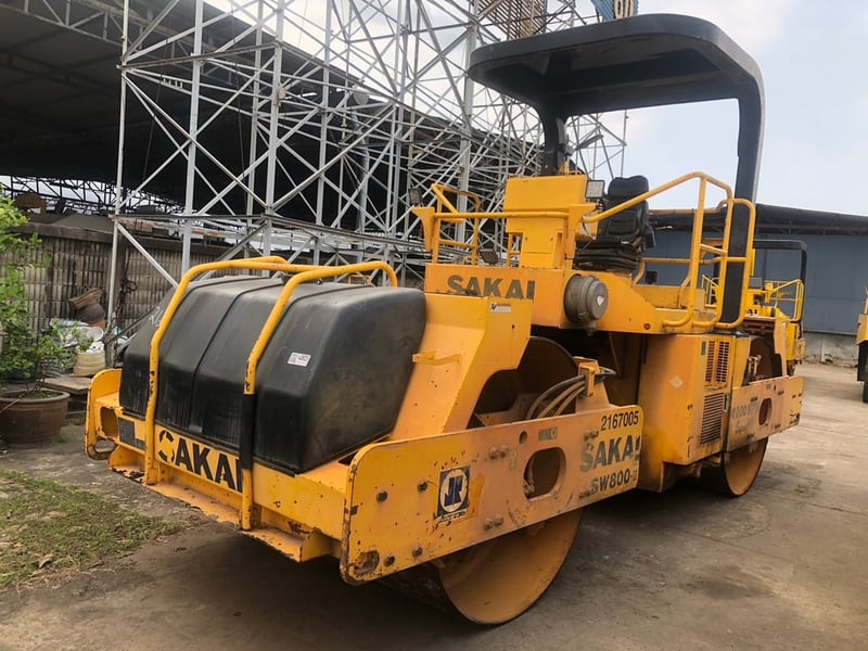 รถบดสั่นสะเทือน 10 ตัน SAKAI SW800-II-VSW25-XXX25C ปี 2010 เครื่องด้อยซ์ 