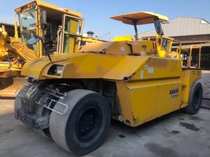 รถบด 7 ล้อยาง 10 ตัน Sakai TZ701-1-3XXXX ชั่วโมงน้อยน่าใช้