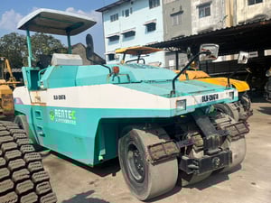 รถบด 10 ตัน 7 ล้อยาง Hitachi CP210-XXX21 เครื่อง ISUZU