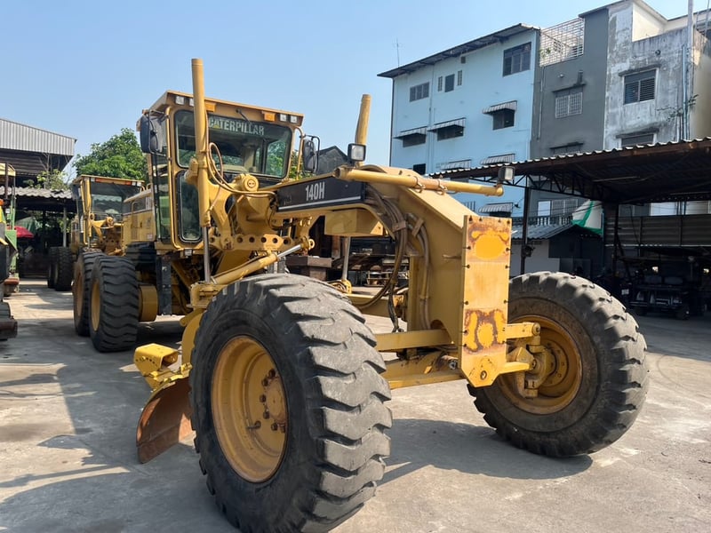 รถเกรด Cat140H-APM-XXX53 พร้อมริปเปอร์ท้าย สภาพดี แรง