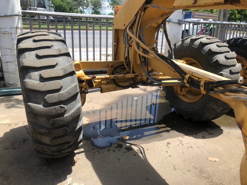 รถเกรด Cat140-2ZK-03XXX สภาพดี สวยสวย