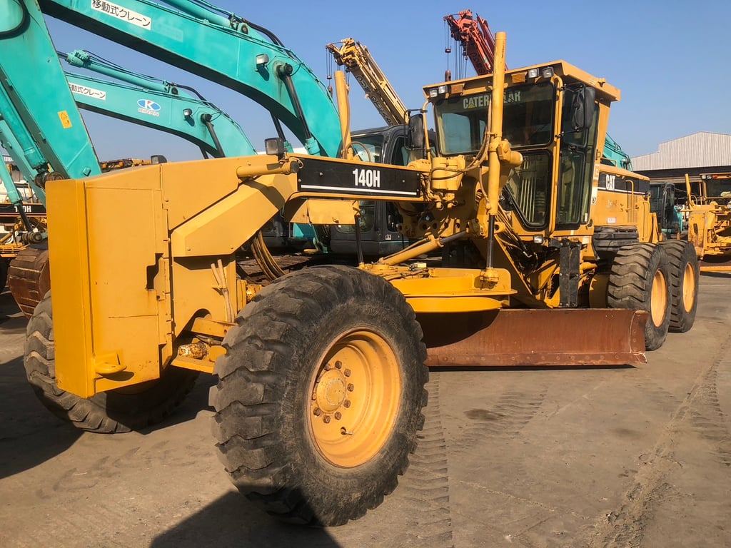 รถเกรด Cat140H-APM-02XXX พร้อมริปเปอร์ท้าย สภาพดี แรง