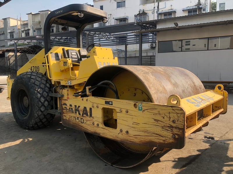 รถบดสั่นสะเทือน 10 ตัน SAKAI SV505D-VSV16-50XXX นำเข้าจากอเมริกา สภาพเยี่ยม