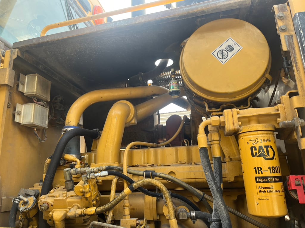 รถเกรด Cat140H-2ZK-06XXX สภาพดี น่าใช้ รถเกรด Cat140H-2ZK-06XXX สภาพดี น่าใช้