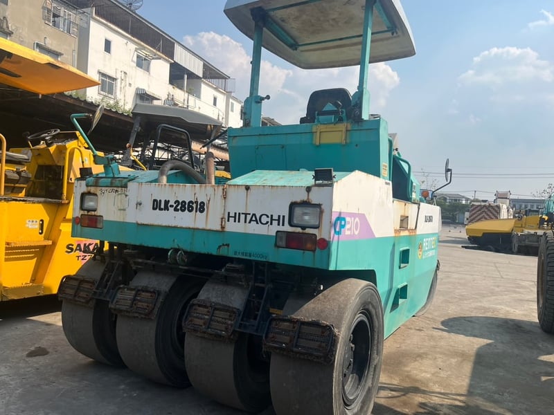 รถบด 10 ตัน 7 ล้อยาง Hitachi CP210-XXX21 เครื่อง ISUZU