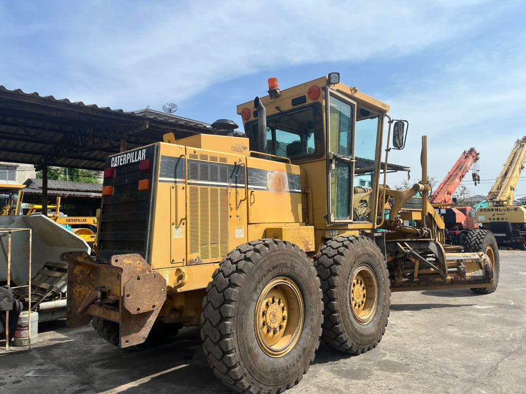 รถเกรด Cat140H-2ZK-06XXX สภาพดี น่าใช้ รถเกรด Cat140H-2ZK-06XXX สภาพดี น่าใช้