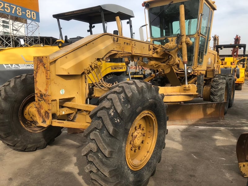 รถเกรด Cat140G-5MD-01XXX พร้อมริปเปอร์ท้าย จากนอกแท้