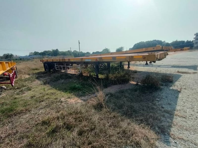 หางพื้นเรียบ 2 เพลา    ราคาต่อรองได้