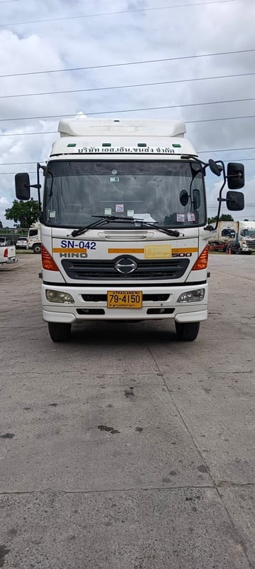 ขาย หัวลาก Hino NGV260แรง ติดมาจากศูนย์มือเดียว สภาพพร้อมใช้งาน